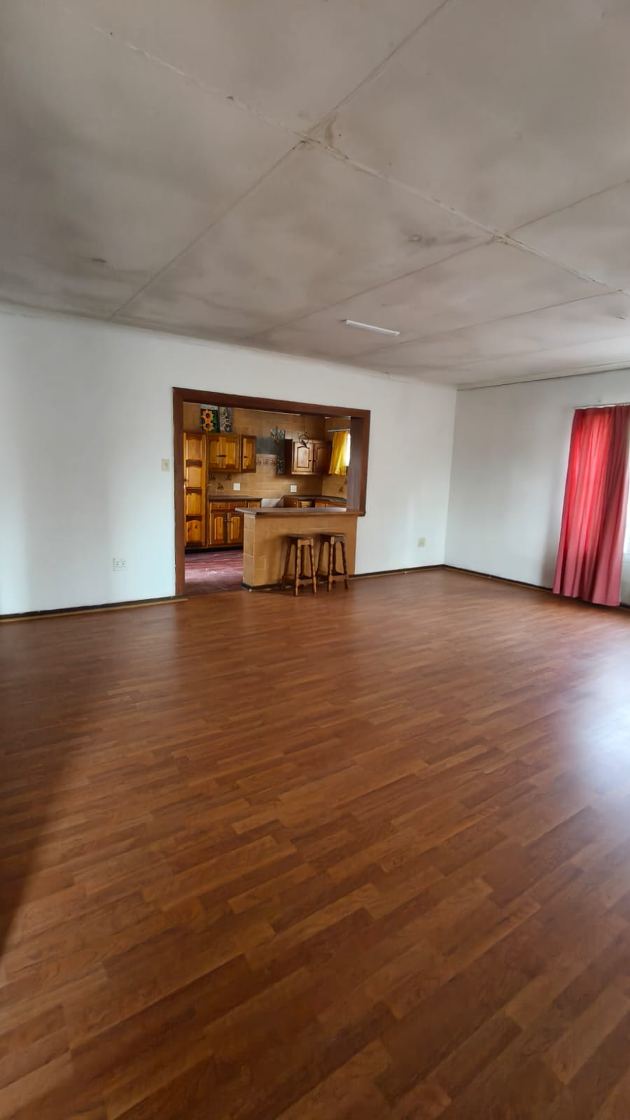 5 Bedroom Property for Sale in Hennenman Free State